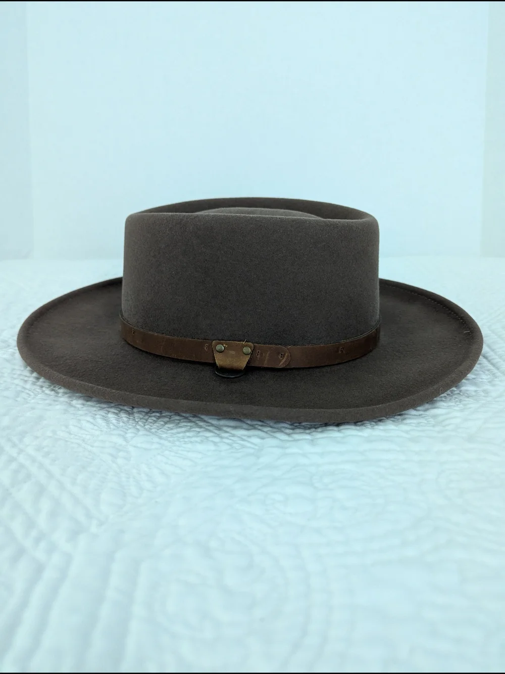 Bailey Men's Dark Brown Felt Western Outback Hat with Leather Band, New